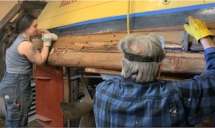 Photo showing the repair of the Steamboat streetcar Minnehaha
